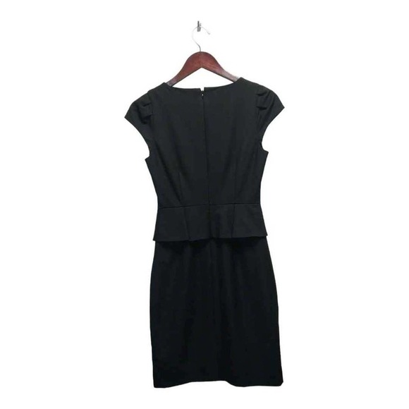Fitted, Sheath, cap sleeves, black dress by J. Crew. size 0 - Picture 2 of 3
